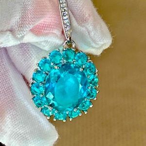 💥 NEW 💥 Green Emeralds earrings 💥